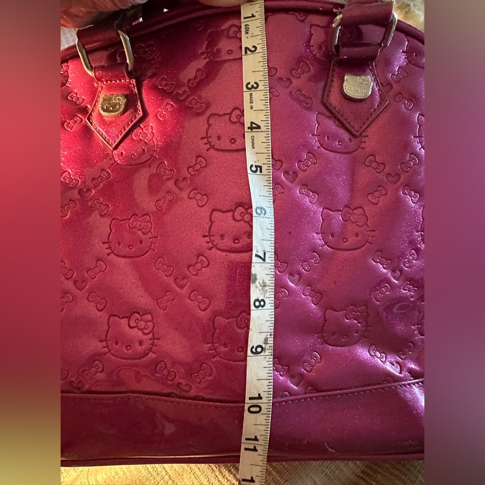 Loungefly Sanrio Hello Kitty Patent Leather Embossed Dome Tote Hand bag - Picture 16 of 16